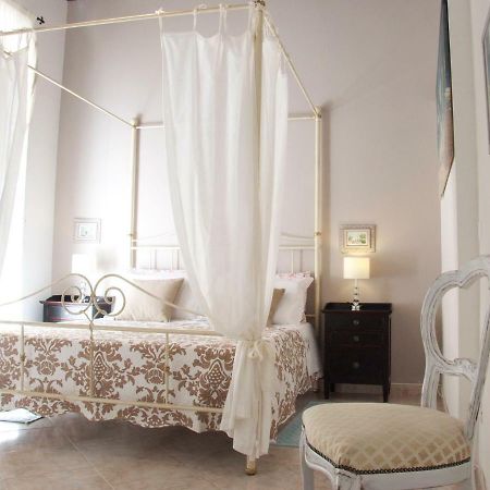 New Romantic Suite Cagliari Exterior foto