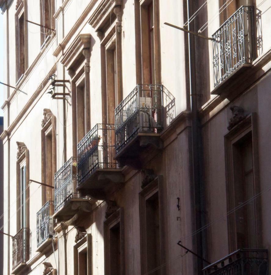 New Romantic Suite Cagliari Exterior foto