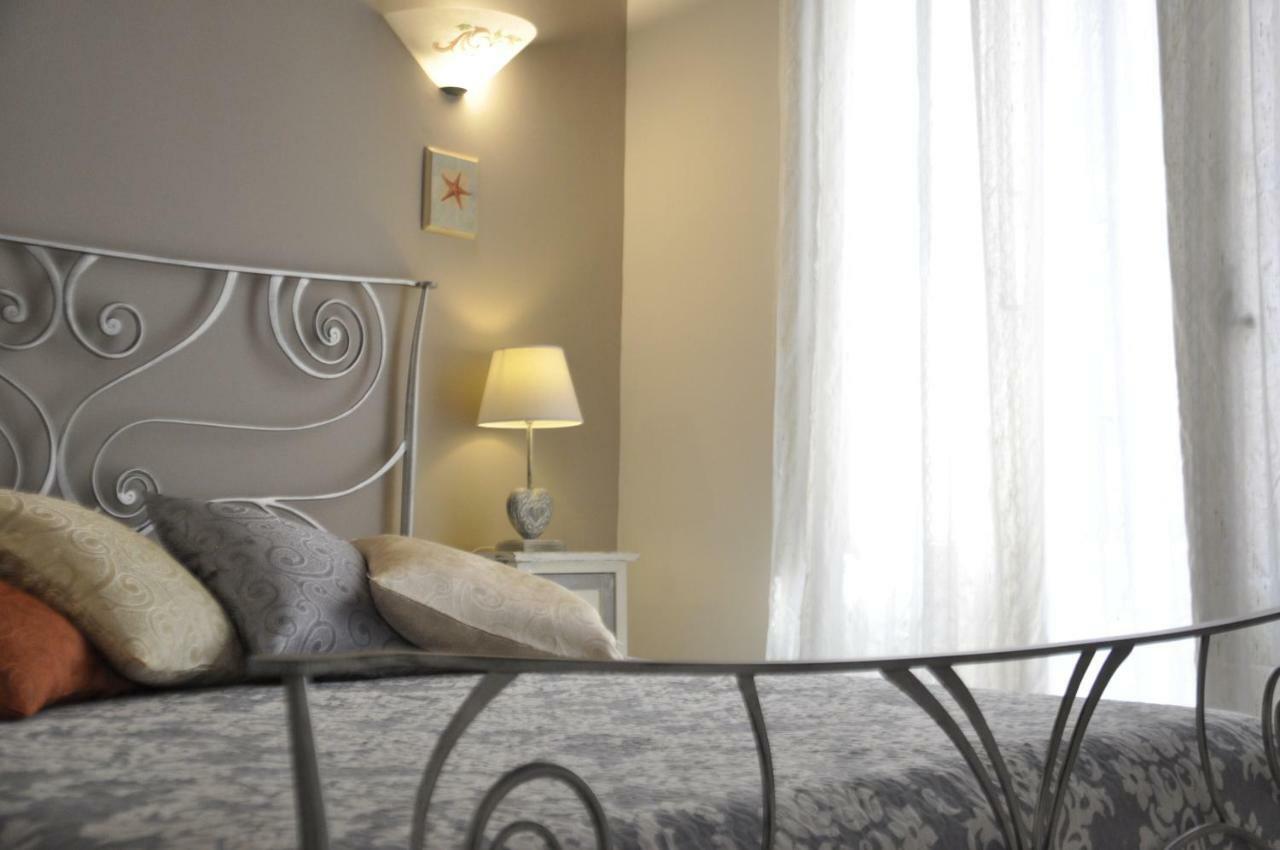 New Romantic Suite Cagliari Exterior foto